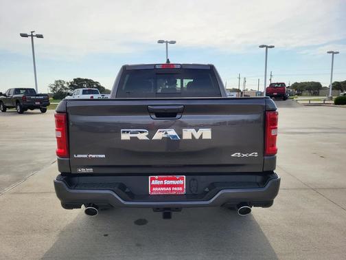 Granite Crystal Metallic Clearcoat 2026 RAM 1500 Lone Star