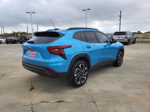 Marina Blue Metallic 2025 Chevrolet Trax FWD 2RS