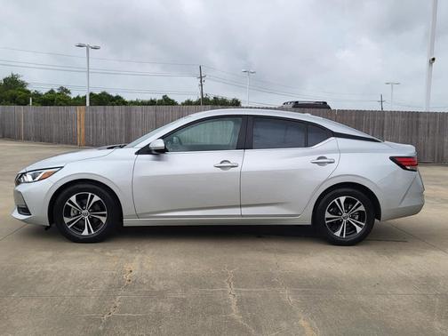 Brilliant Silver Metallic 2023 Nissan Sentra SV