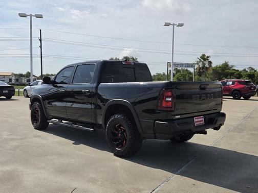Diamond Black Crystal Pearlcoat 2025 RAM 1500 Rebel