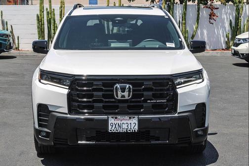 2026 Honda Pilot Black Edition
