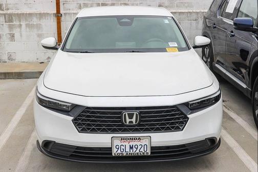 Platinum White Pearl 2023 Honda Accord LX 1.5T