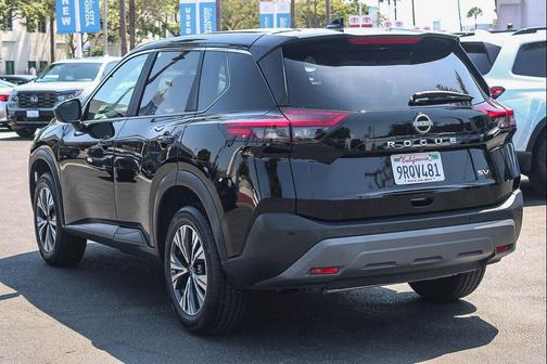 Super Black 2023 Nissan Rogue SV