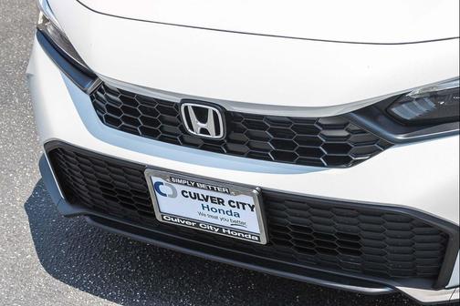 Platinum White Pearl 2026 Honda Civic Sport