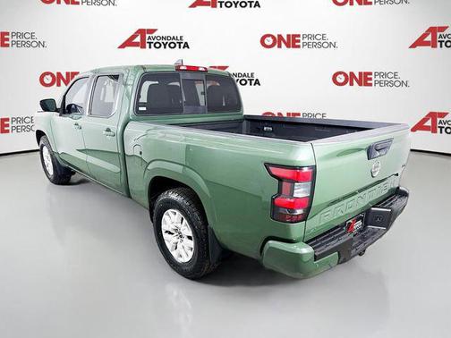 2022 Nissan Frontier SV