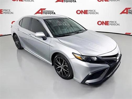 2023 Toyota Camry SE