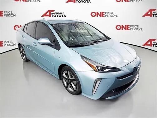 2022 Toyota Prius XLE