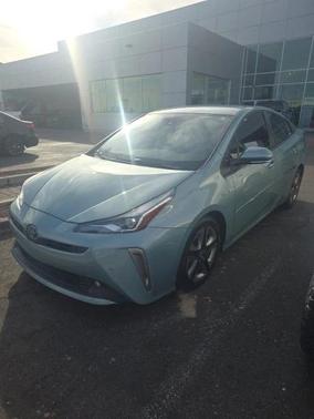 2022 Toyota Prius XLE