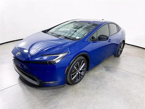 2025 Toyota Prius XLE