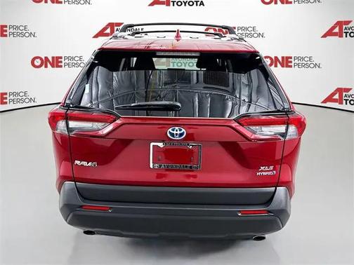 2019 Toyota RAV4 Hybrid XLE