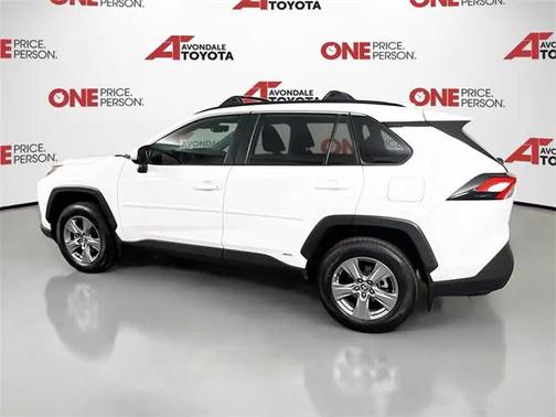 2024 Toyota RAV4 Hybrid XLE