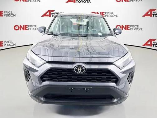 2025 Toyota RAV4 LE