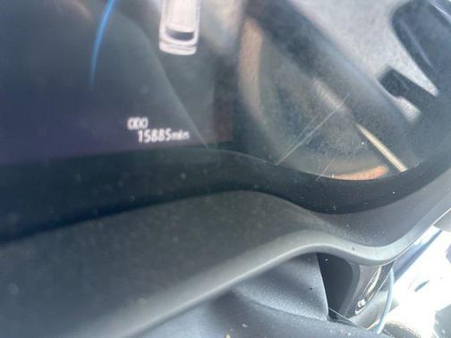 2025 Toyota Sienna LE