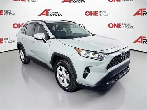 2020 Toyota RAV4 XLE