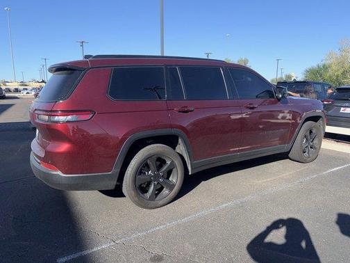 2021 Jeep Grand Cherokee L Laredo