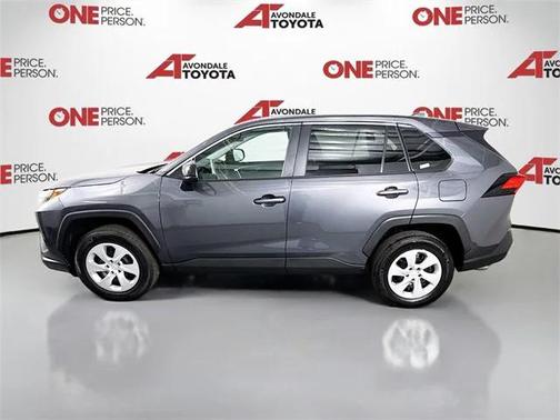 2025 Toyota RAV4 LE
