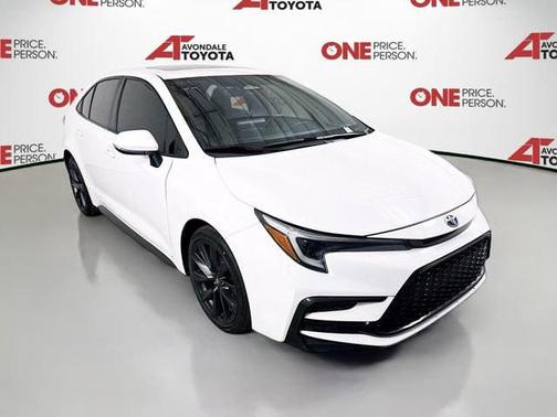 Ice Cap 2024 Toyota Corolla Hybrid SE