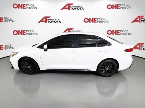 Ice Cap 2024 Toyota Corolla Hybrid SE