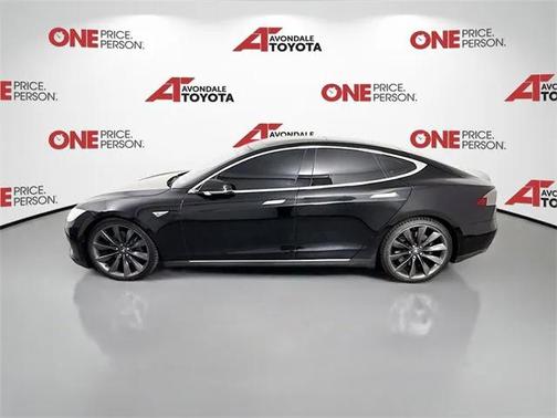 2016 Tesla Model S 70D