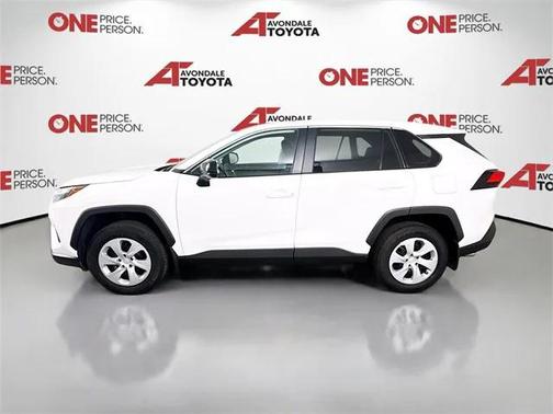 2024 Toyota RAV4 LE