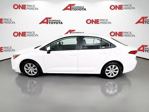 Ice Cap 2024 Toyota Corolla LE