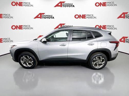 Sterling Gray Metallic 2025 Chevrolet Trax LT