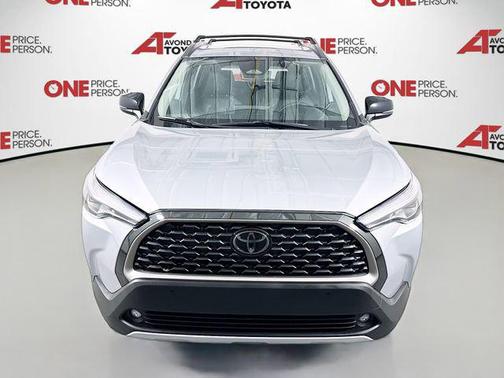 Sonic Silver 2025 Toyota Corolla Cross XLE