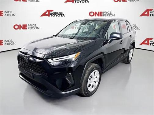 2025 Toyota RAV4 LE