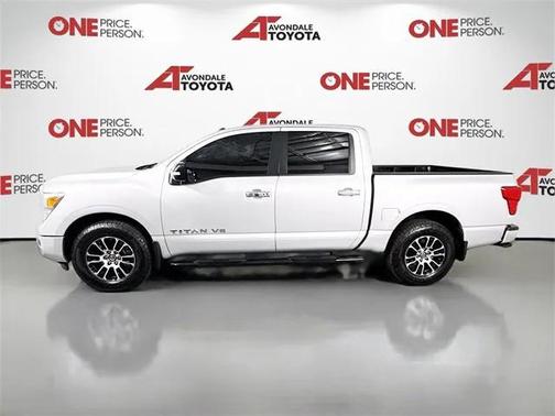 2020 Nissan Titan SV