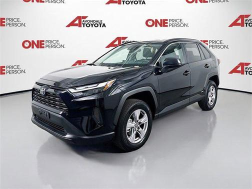 2025 Toyota RAV4 Hybrid LE