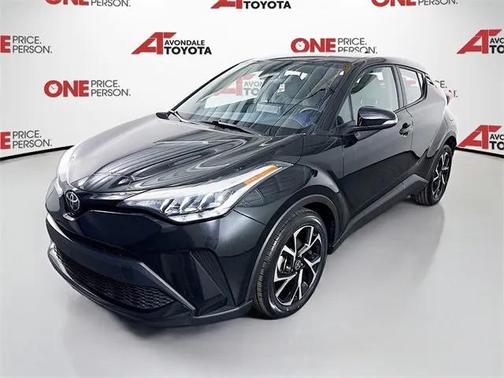 2022 Toyota C-HR XLE