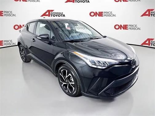 2022 Toyota C-HR XLE