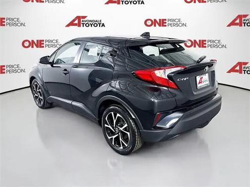 2022 Toyota C-HR XLE