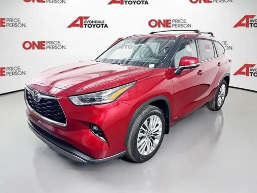2026 Toyota Highlander Hybrid Platinum