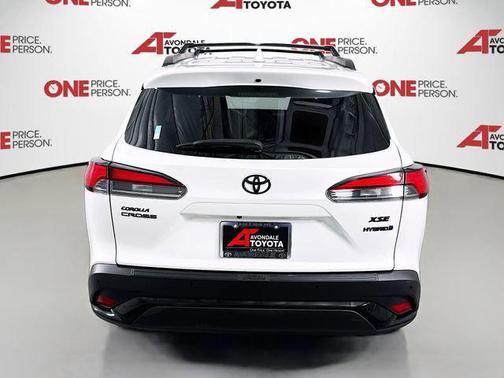 2024 Toyota Corolla Hybrid SE