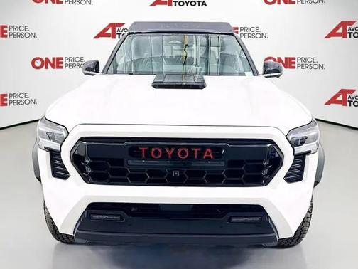 2025 Toyota Tacoma Hybrid TRD Pro