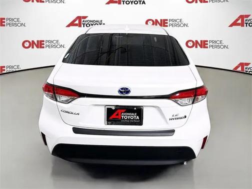 2024 Toyota Corolla Hybrid LE