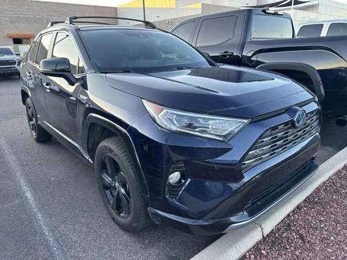 2020 Toyota RAV4 Hybrid SE