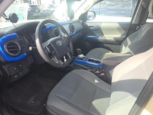 2020 Toyota Tacoma SR5