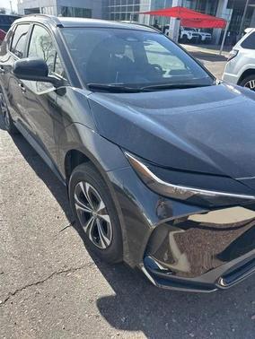 2025 Toyota bZ4X XLE