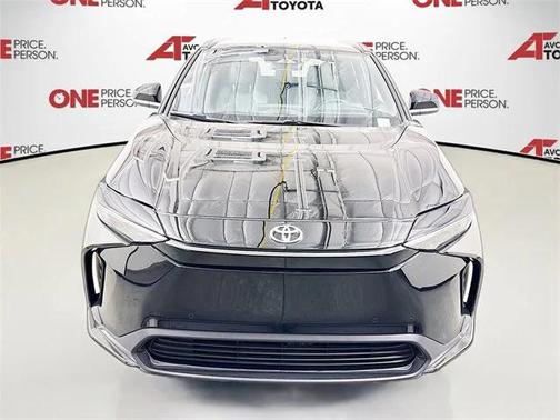 2025 Toyota bZ4X XLE