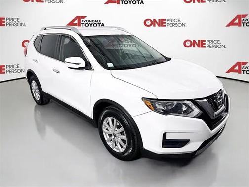 2017 Nissan Rogue SV