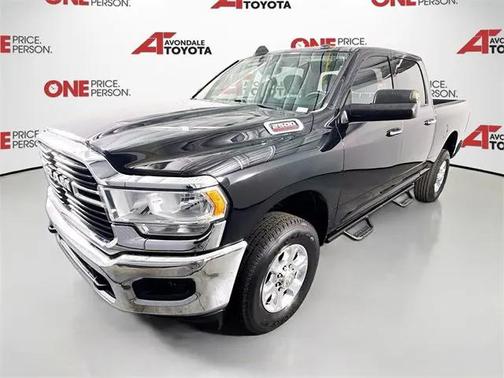 2019 RAM 2500 Big Horn Crew Cab 4x4 6'4' Box