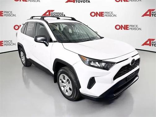 2020 Toyota RAV4 LE