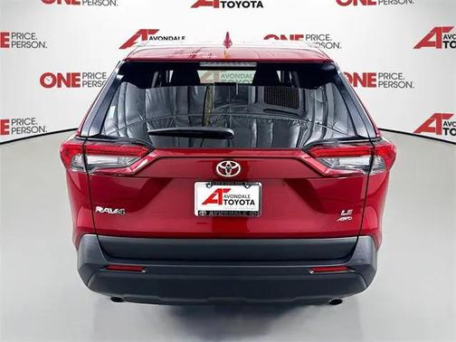 2025 Toyota RAV4 LE