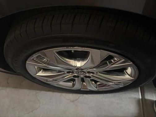 2023 Toyota Sienna Platinum 7 Passenger