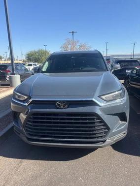 2024 Toyota Grand Highlander XLE
