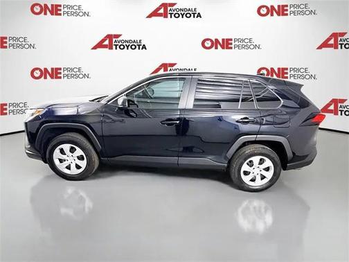 2025 Toyota RAV4 LE