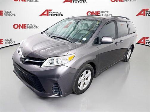 2020 Toyota Sienna LE