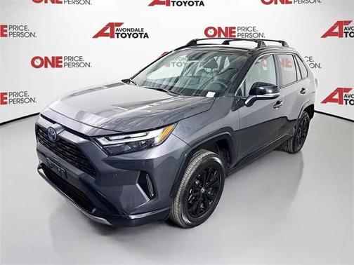 2023 Toyota RAV4 Hybrid SE